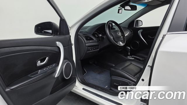 Renault Korea SM3 2012 — photo 10