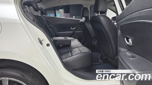 Renault Korea SM3 2012 — photo 12