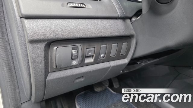 Renault Korea SM3 2012 — photo 15