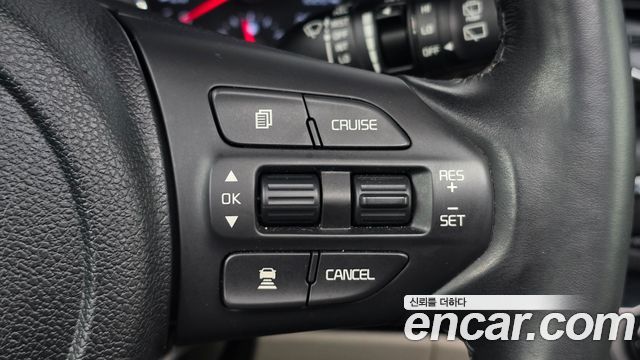Kia Canival 2019 — photo 21