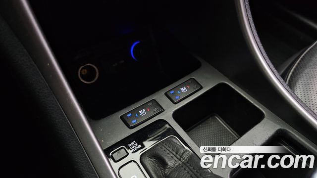 Hyundai Sonata 2014 — photo 16
