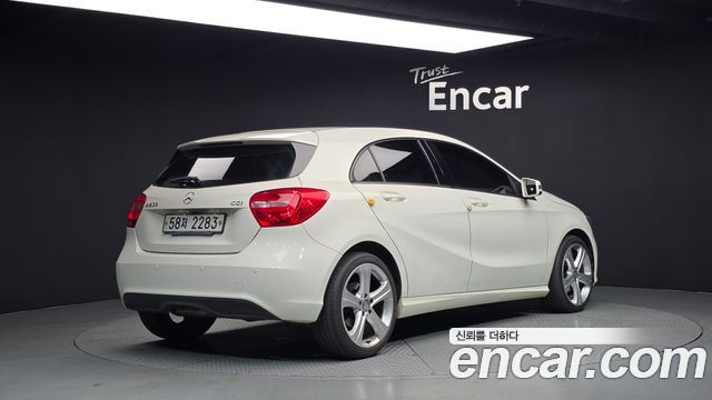 Mercedes-Benz A-Class 2014 — photo 2