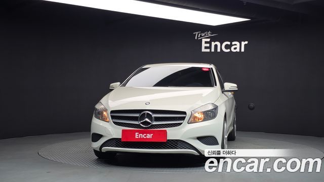 Mercedes-Benz A-Class 2014 — photo 3