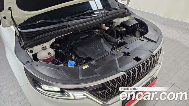 Kia Canival 2023 — photo 6