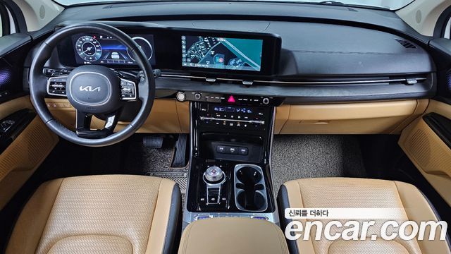 Kia Canival 2023 — photo 7