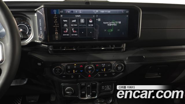 Jeep Wrangler 2024 — photo 12