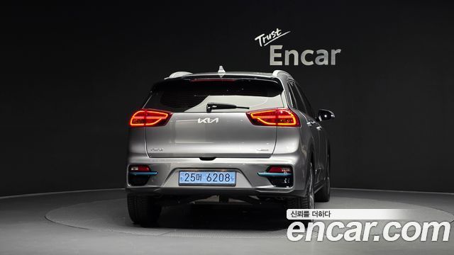 Kia Niro 2022 — photo 4