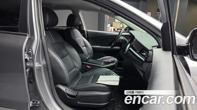 Kia Niro 2022 — photo 17