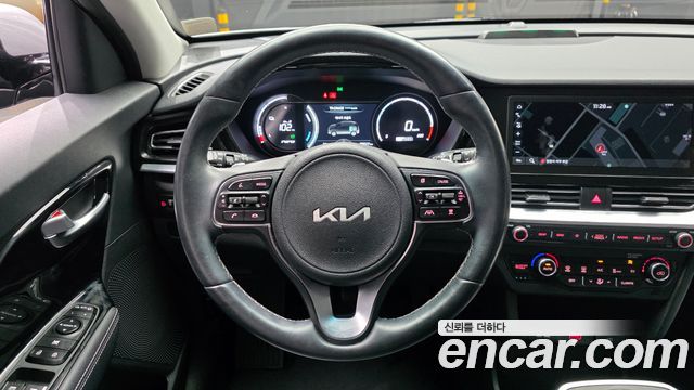 Kia Niro 2022 — photo 19
