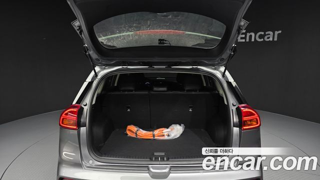 Kia Niro 2022 — photo 26