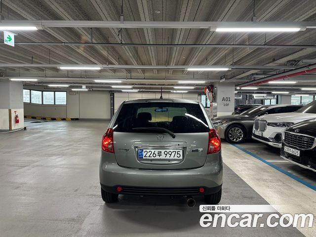 Mazda Verisa 2006 — photo 6