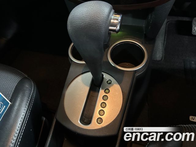 Mazda Verisa 2006 — photo 8