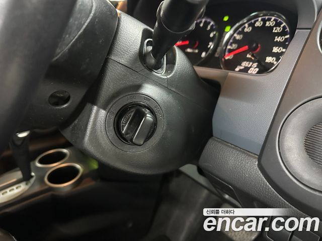 Mazda Verisa 2006 — photo 10