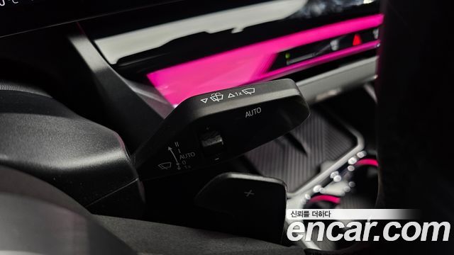 BMW 5-Series 2025 — photo 30