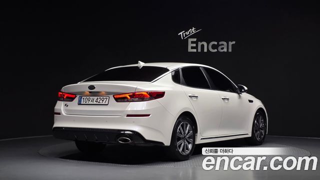 Kia K5 2019 — photo 2