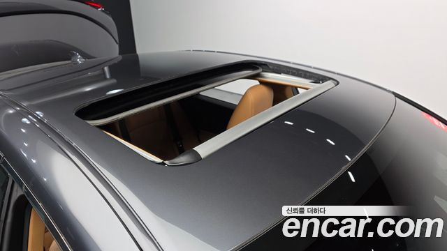 Lexus ES 2023 — photo 25
