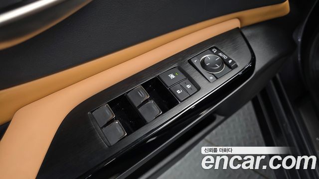 Lexus ES 2023 — photo 27