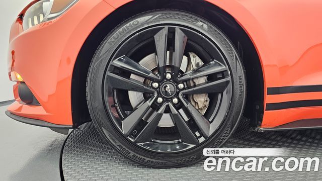Ford Mustang 2015 — photo 5