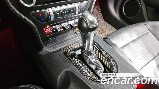 Ford Mustang 2015 — photo 9