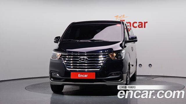 Hyundai Starex 2021 — photo 3