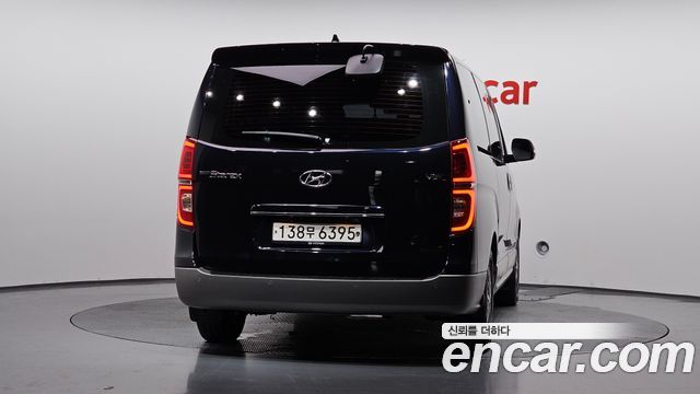 Hyundai Starex 2021 — photo 4