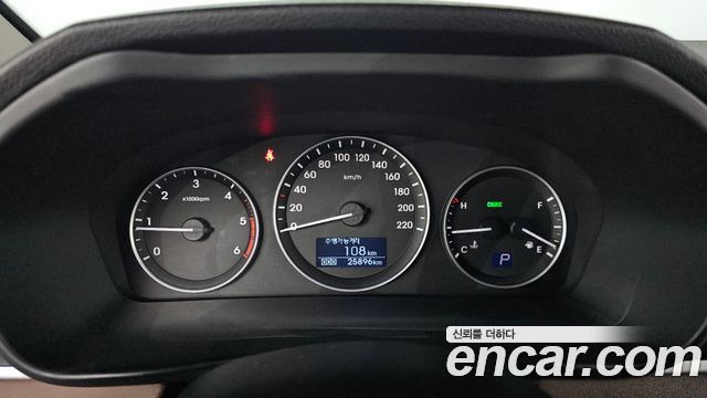Hyundai Starex 2021 — photo 11