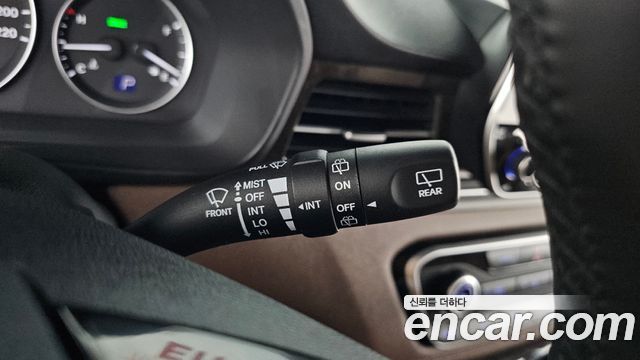 Hyundai Starex 2021 — photo 28
