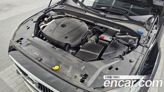 Volvo V90 2018 — photo 6