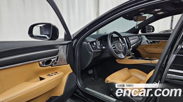 Volvo V90 2018 — photo 13