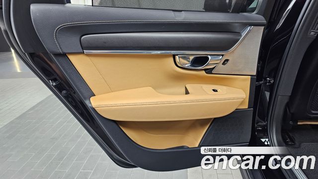 Volvo V90 2018 — photo 15
