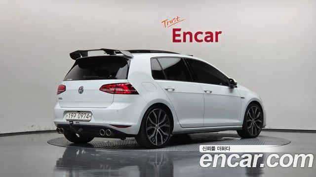Volkswagen Golf 2016 — photo 2
