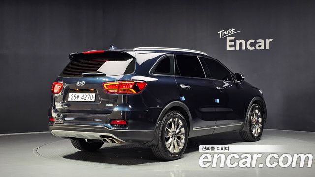 Kia Sorento 2019 — photo 2