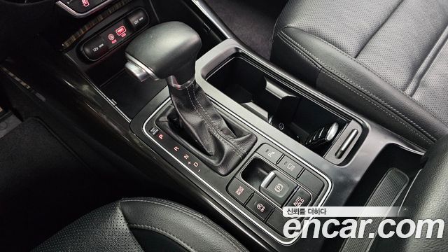 Kia Sorento 2019 — photo 12