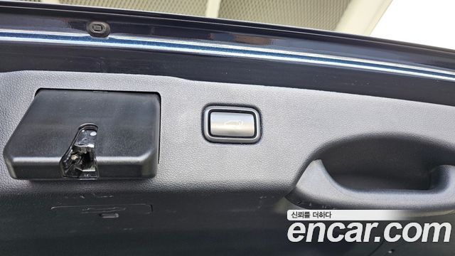 Kia Sorento 2019 — photo 32