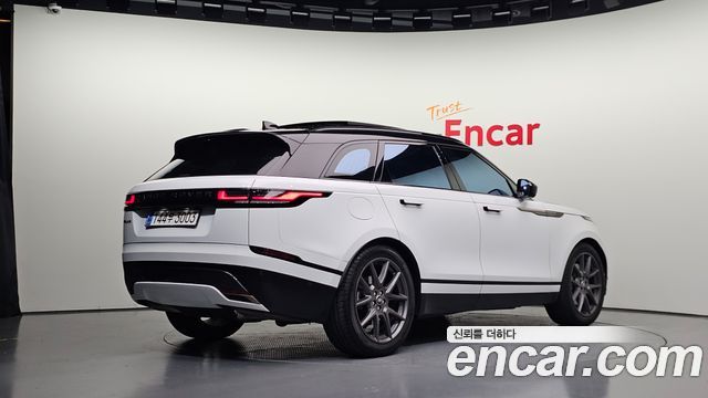 Land Rover Range Rover Velar 2024 — photo 2