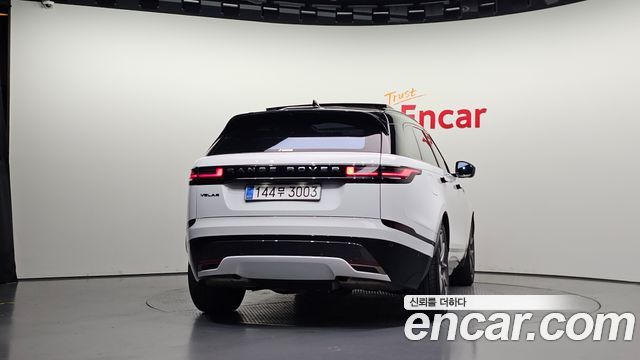 Land Rover Range Rover Velar 2024 — photo 4