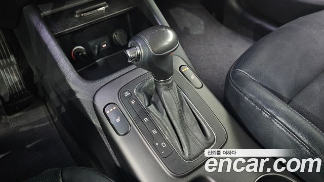Kia K3 2013 — photo 9