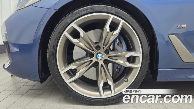 BMW 5-Series 2021 — photo 5