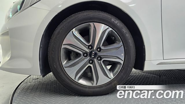 Kia K5 2016 — photo 5