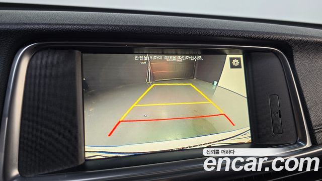 Kia K5 2016 — photo 16