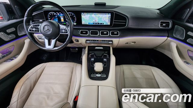 Mercedes-Benz GLS-Class 2021 — photo 10