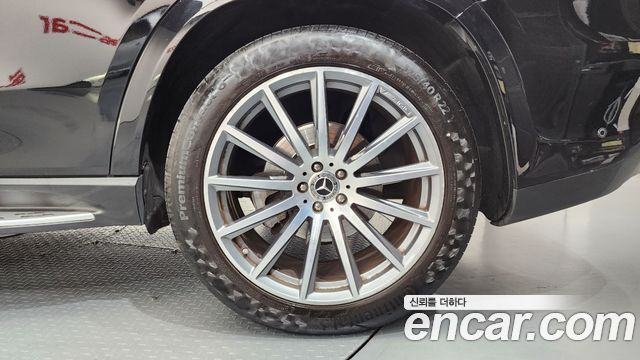 Mercedes-Benz GLS-Class 2021 — photo 7