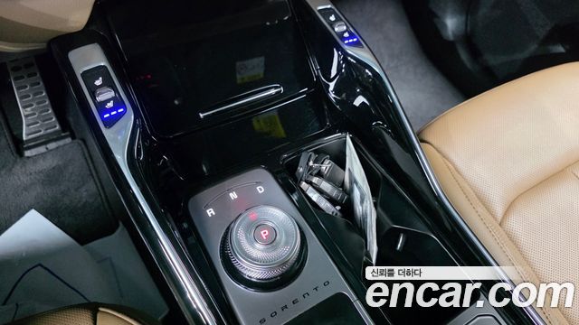 Kia Sorento 2024 — photo 9
