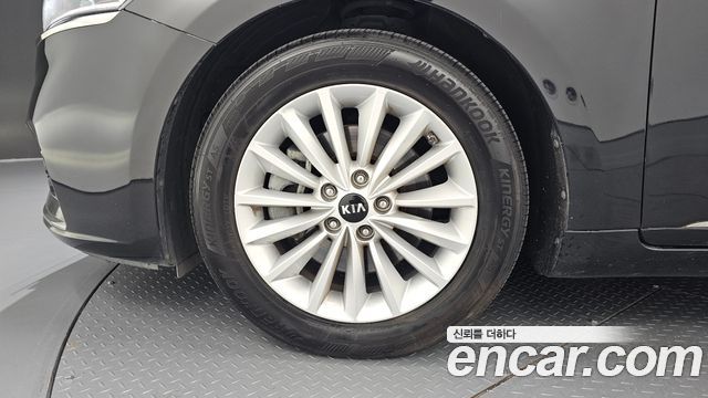 Kia K7 2018 — photo 5