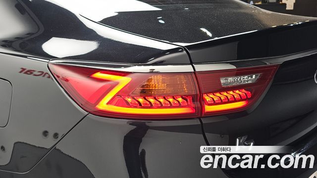 Kia K7 2018 — photo 9