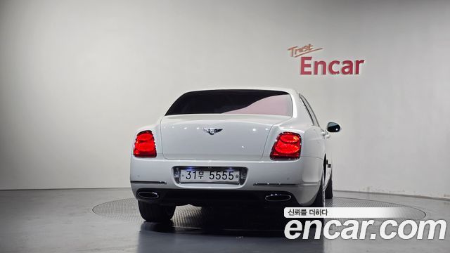 Bentley Flying Spur 2010 — photo 4