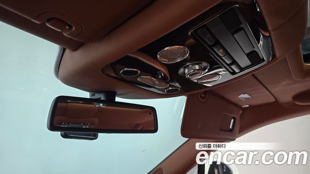 Bentley Flying Spur 2010 — photo 20