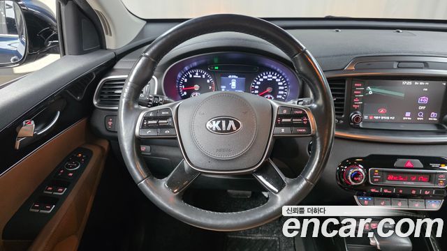 Kia Sorento 2018 — photo 20