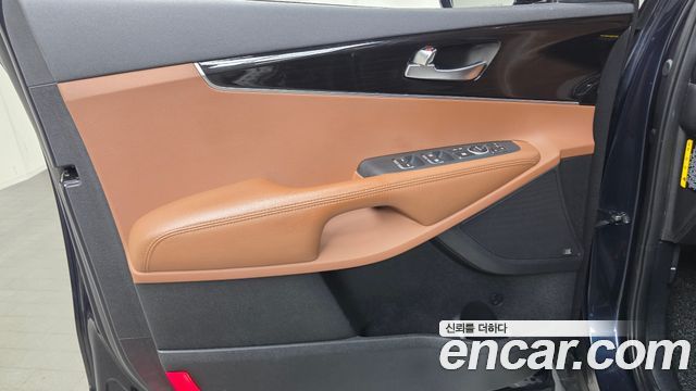 Kia Sorento 2018 — photo 14