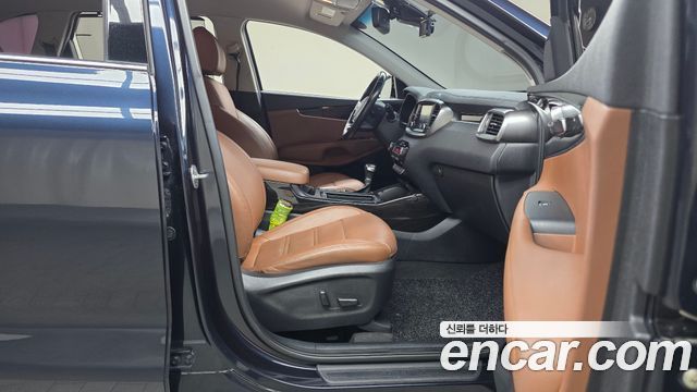 Kia Sorento 2018 — photo 16